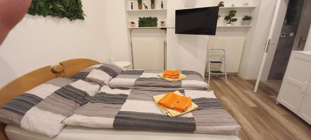 City Apartment Mit Direktzugang Bécs Kültér fotó