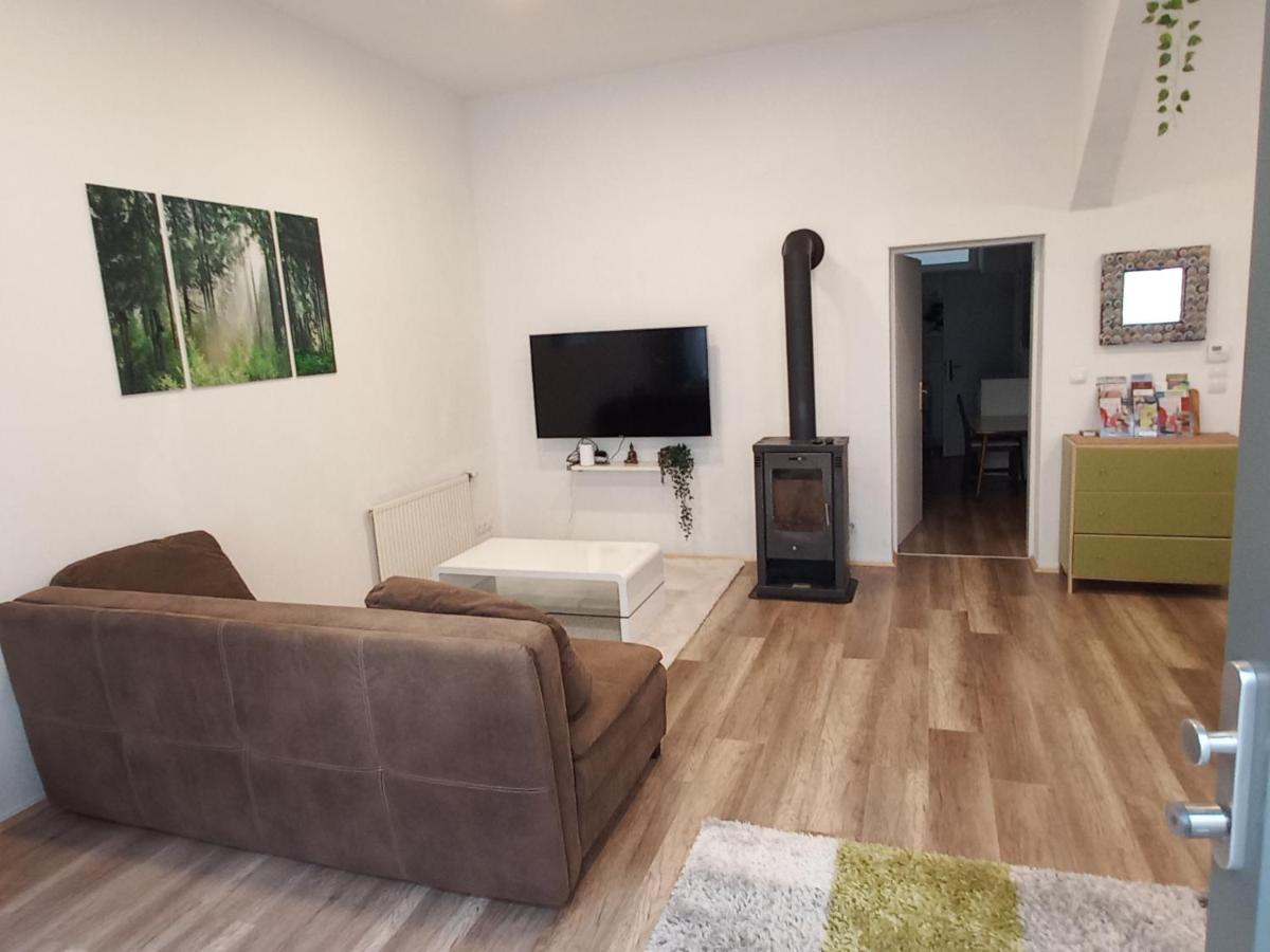 City Apartment Mit Direktzugang Bécs Kültér fotó