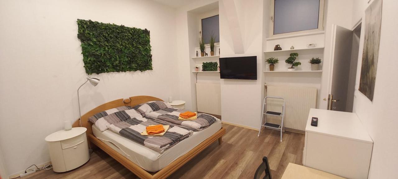 City Apartment Mit Direktzugang Bécs Kültér fotó